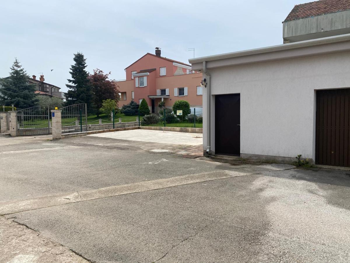 Casa Cino Apartment Umag Exterior foto
