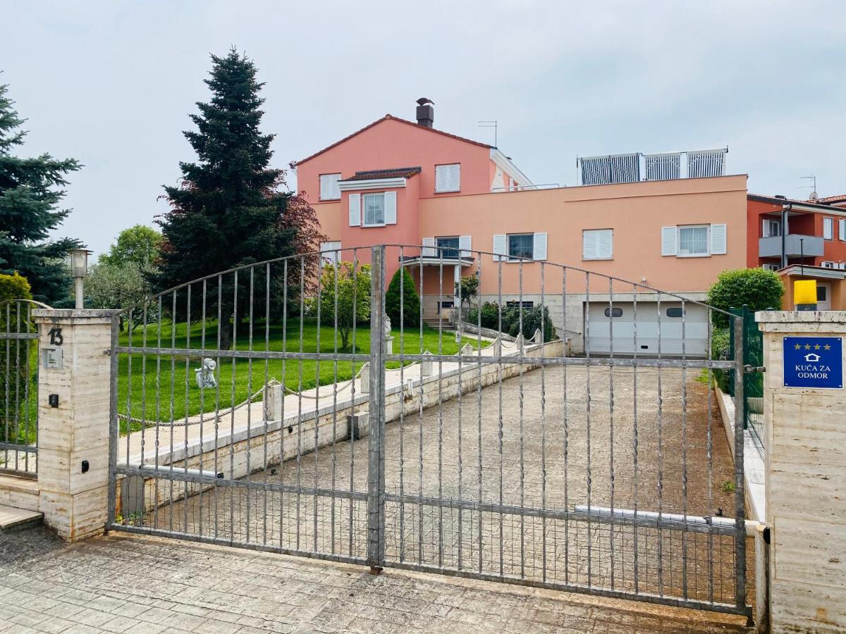 Casa Cino Apartment Umag Exterior foto
