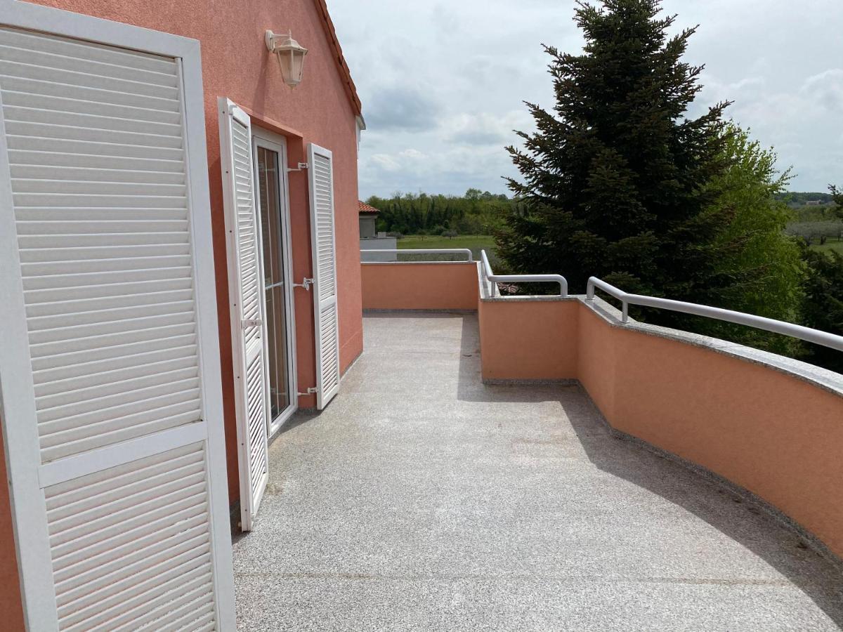 Casa Cino Apartment Umag Exterior foto