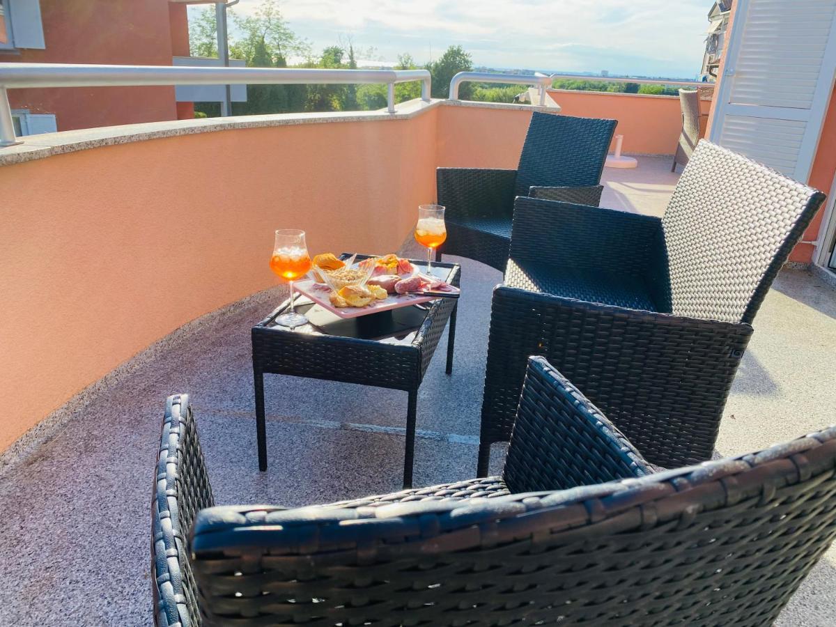 Casa Cino Apartment Umag Exterior foto